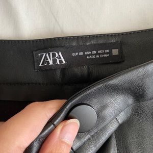 Zara black leather pants size xsmall
